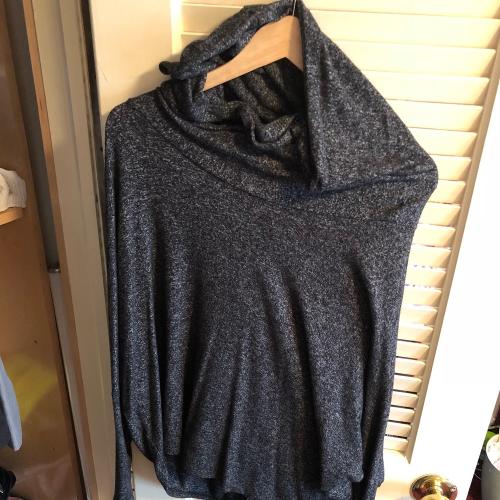 Sweater FINAL SALE!!